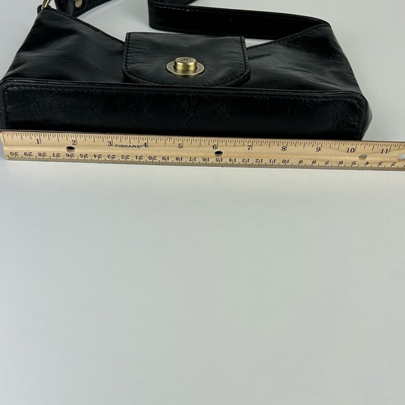 HOBO INTERNATIONAL MILA SHOULDER BAG BLACK - Picture 7 of 9